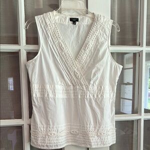 Talbots White V-Neck Cotton Embellished Blouse Sleeveless Side Zip 14P